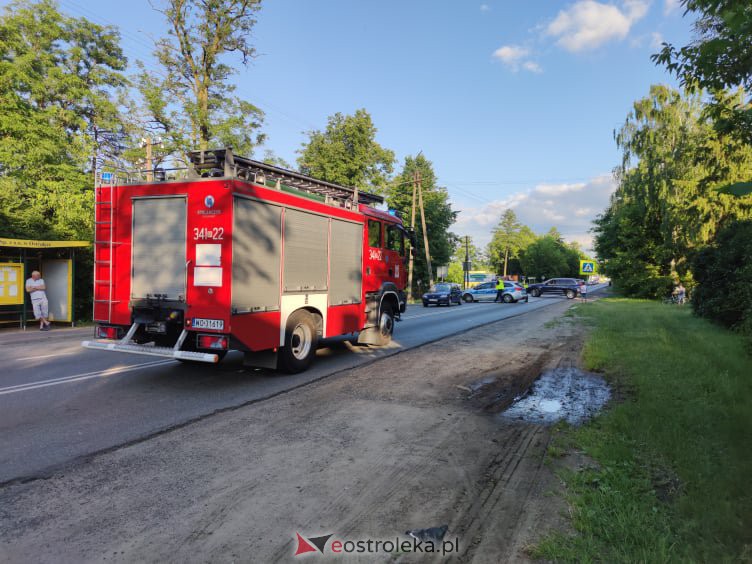 Uwaga kierowcy. Przy wjeździe do Ostrołęki doszło do wypadku. Są ogromne korki [28.06.2021] - zdjęcie #17 - eOstroleka.pl