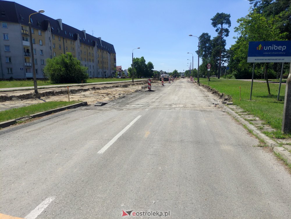 Przebudowa ulicy Goworowskiej [29.06.2021] - zdjęcie #13 - eOstroleka.pl