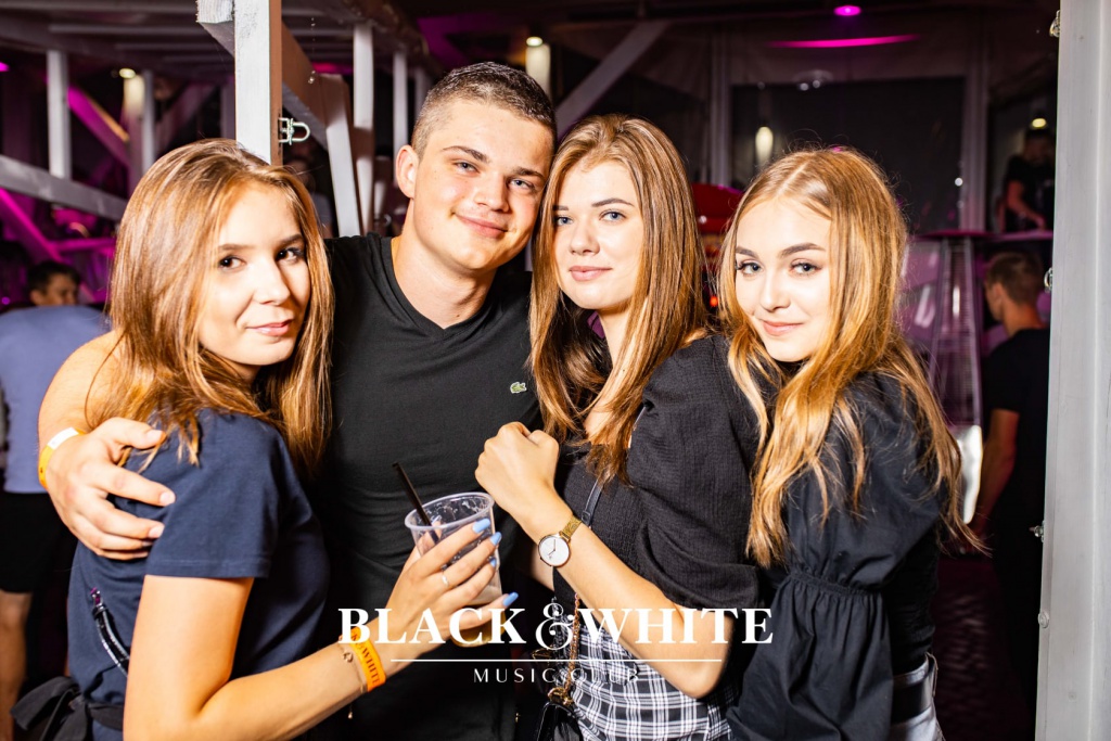 Malik Montana w Clubie Black&White [01.07.2021] - zdjęcie #4 - eOstroleka.pl
