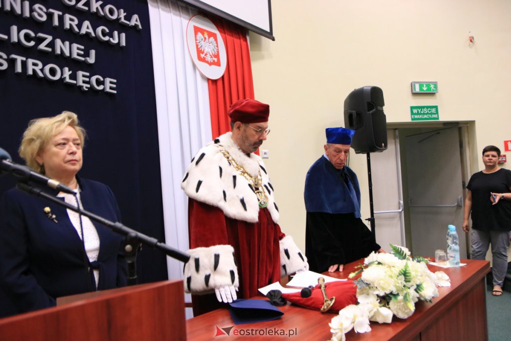 Uroczyste posiedzenie senatu WSAP na zakończenie roku akademickiego [03.07.2021] - zdjęcie #67 - eOstroleka.pl
