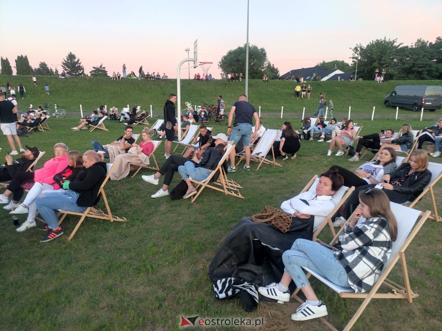 Kino letnie w Ostrołęce [10.07.2021] - zdjęcie #12 - eOstroleka.pl