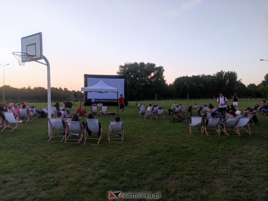 Kino letnie w Ostrołęce [10.07.2021] - zdjęcie #8 - eOstroleka.pl