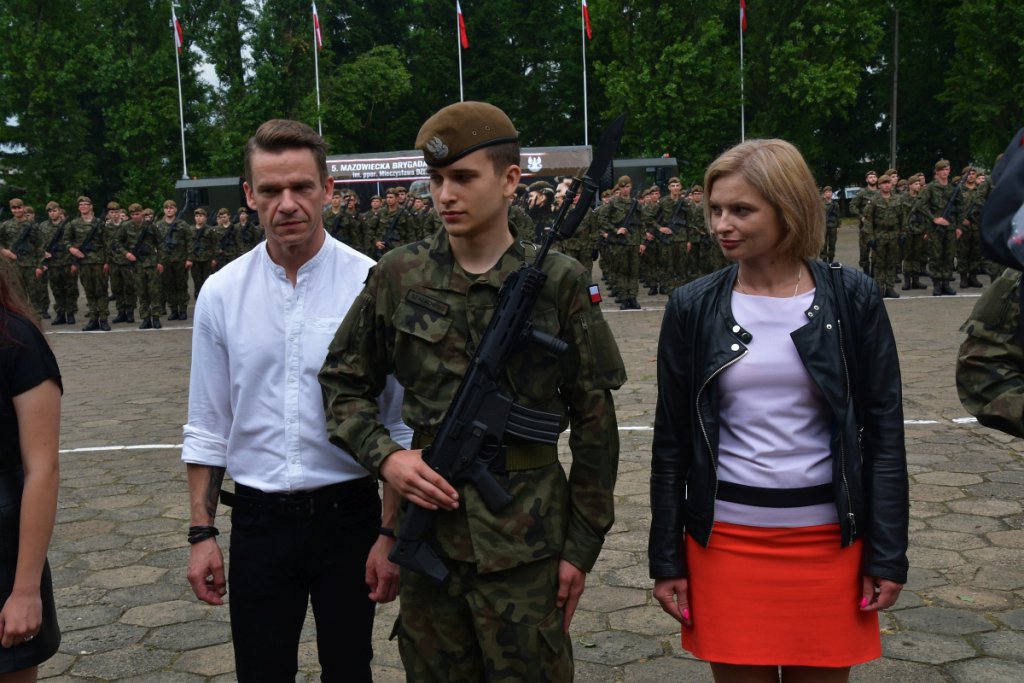 Kolejna grupa „terytorialsów” złożyła przysięgę. Wśród nich są żołnierze z Ostrołęki i okolic [09.07.2021] - zdjęcie #2 - eOstroleka.pl