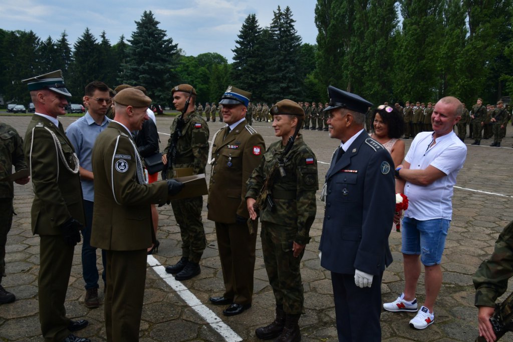 Kolejna grupa „terytorialsów” złożyła przysięgę. Wśród nich są żołnierze z Ostrołęki i okolic [09.07.2021] - zdjęcie #3 - eOstroleka.pl