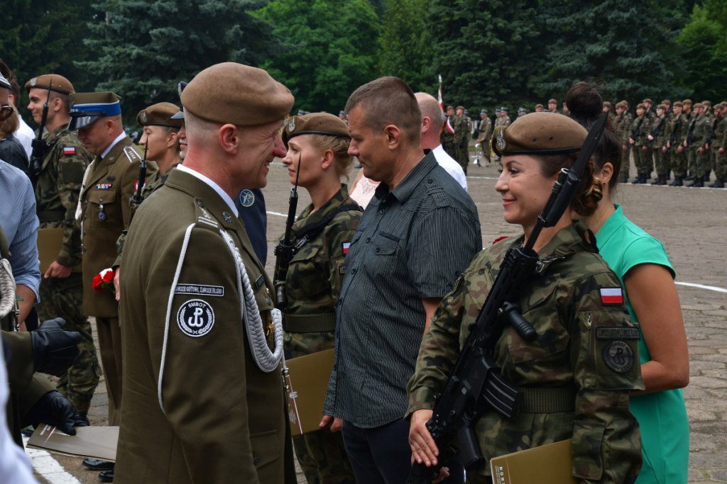 Kolejna grupa „terytorialsów” złożyła przysięgę. Wśród nich są żołnierze z Ostrołęki i okolic [09.07.2021] - zdjęcie #5 - eOstroleka.pl