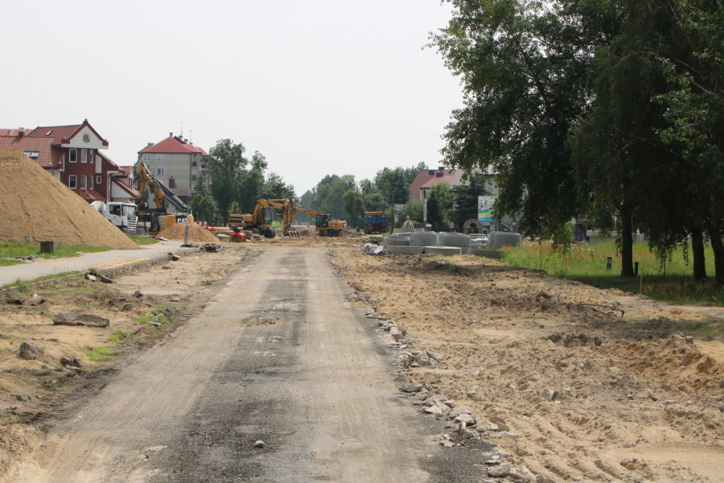 Fotoraport z budowy ronda na ulicy Goworowskiej [14.07.2021] - zdjęcie #1 - eOstroleka.pl