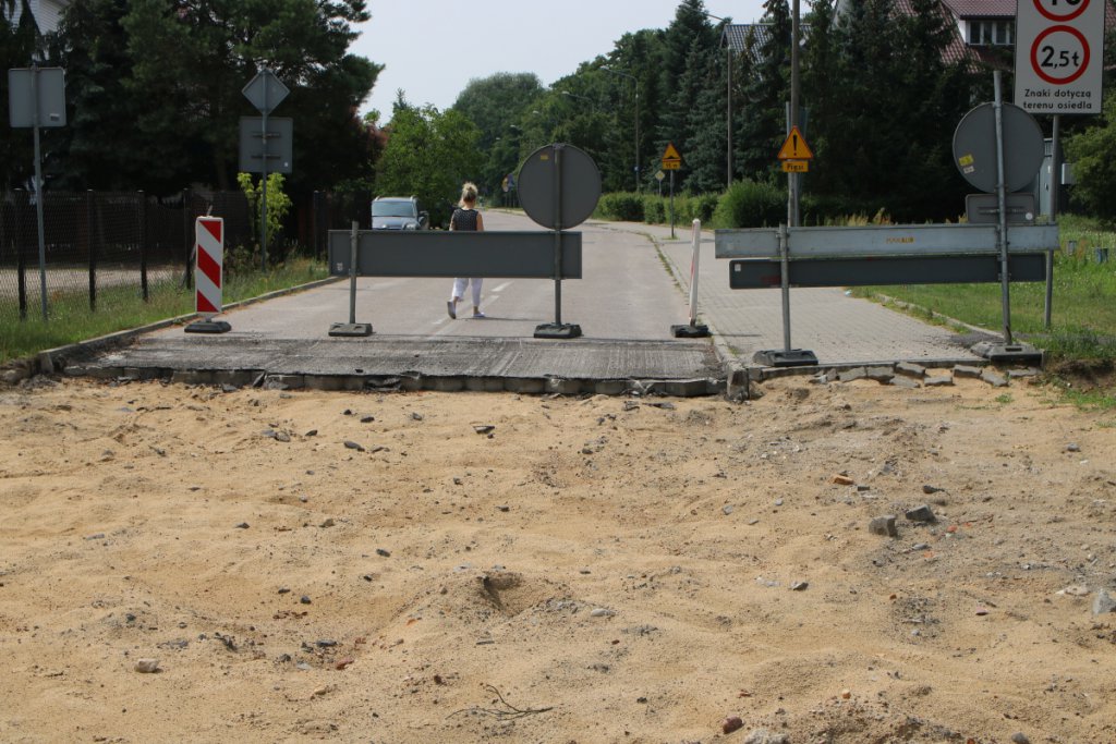 Fotoraport z budowy ronda na ulicy Goworowskiej [14.07.2021] - zdjęcie #3 - eOstroleka.pl