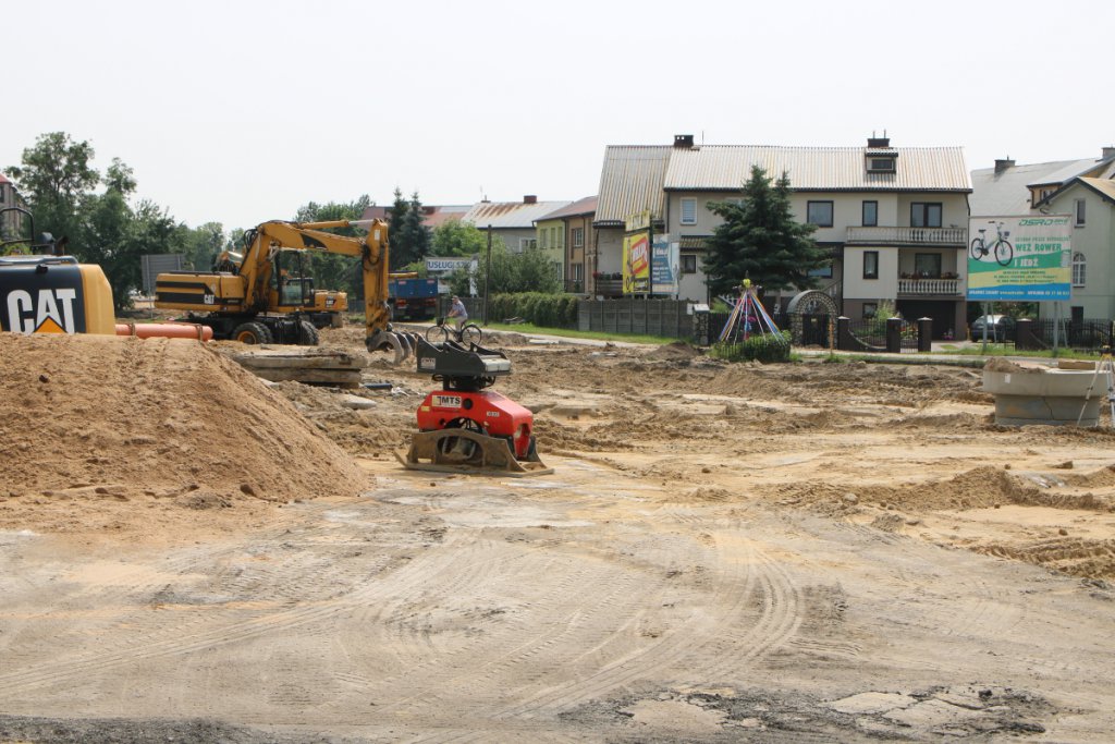 Fotoraport z budowy ronda na ulicy Goworowskiej [14.07.2021] - zdjęcie #7 - eOstroleka.pl
