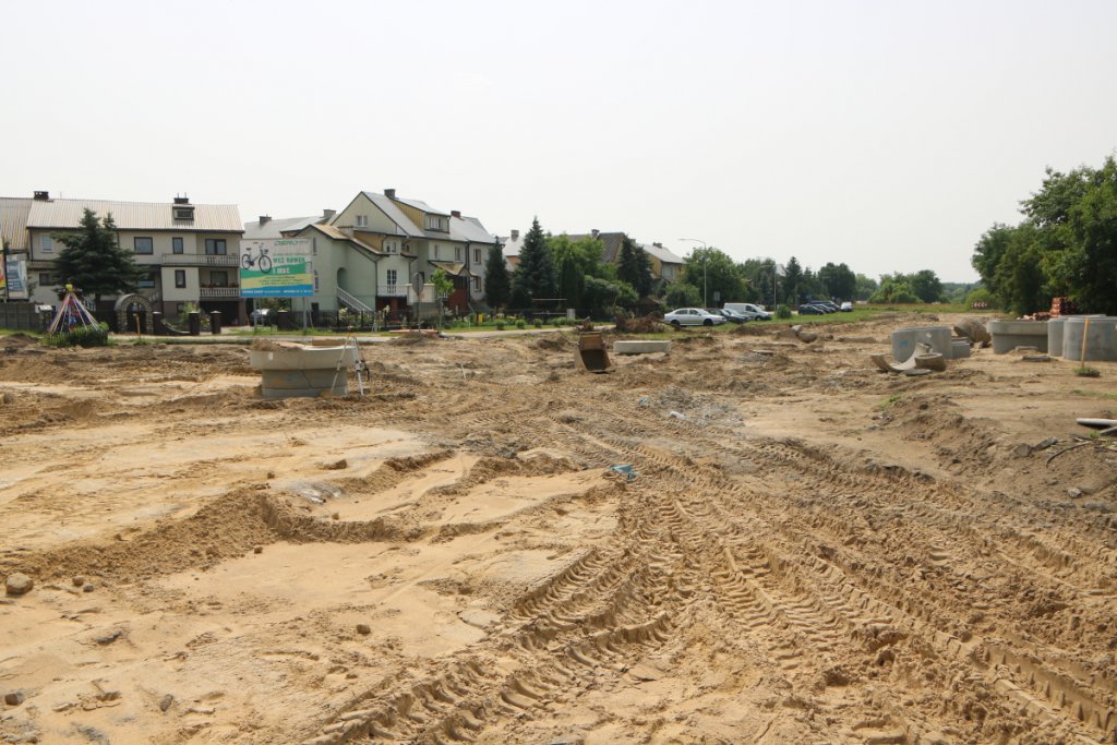 Fotoraport z budowy ronda na ulicy Goworowskiej [14.07.2021] - zdjęcie #18 - eOstroleka.pl