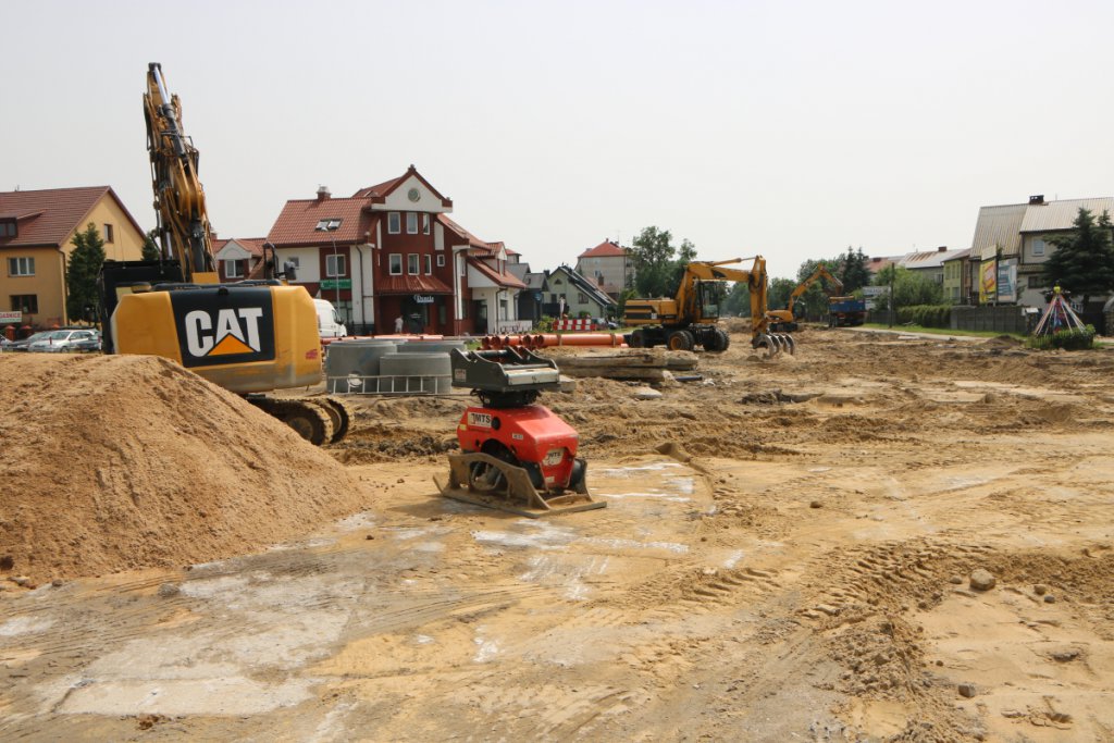 Fotoraport z budowy ronda na ulicy Goworowskiej [14.07.2021] - zdjęcie #19 - eOstroleka.pl