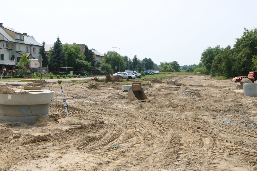 Fotoraport z budowy ronda na ulicy Goworowskiej [14.07.2021] - zdjęcie #22 - eOstroleka.pl