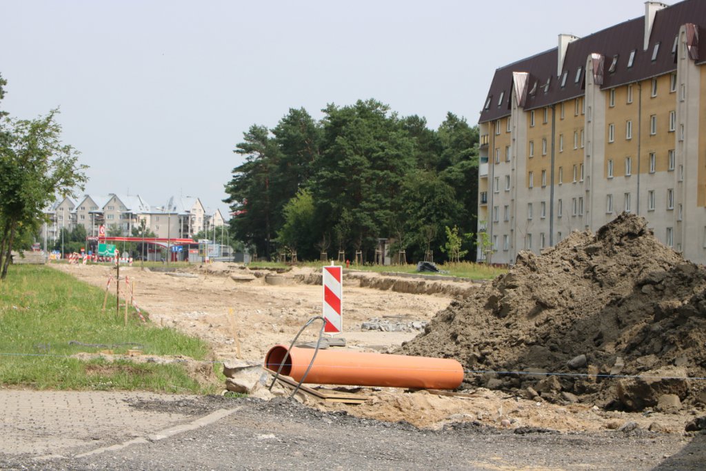 Fotoraport z budowy ronda na ulicy Goworowskiej [14.07.2021] - zdjęcie #26 - eOstroleka.pl