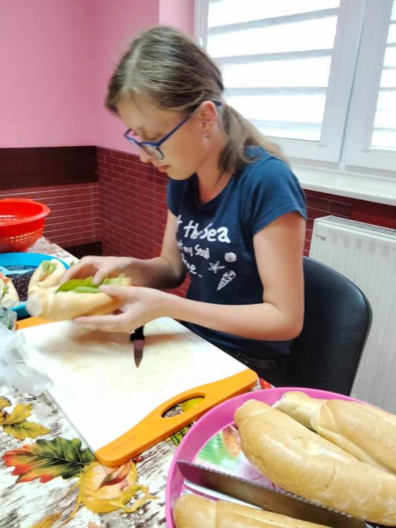 Trening kulinarny w ŚDS w Czarnowie - zdjęcie #1 - eOstroleka.pl