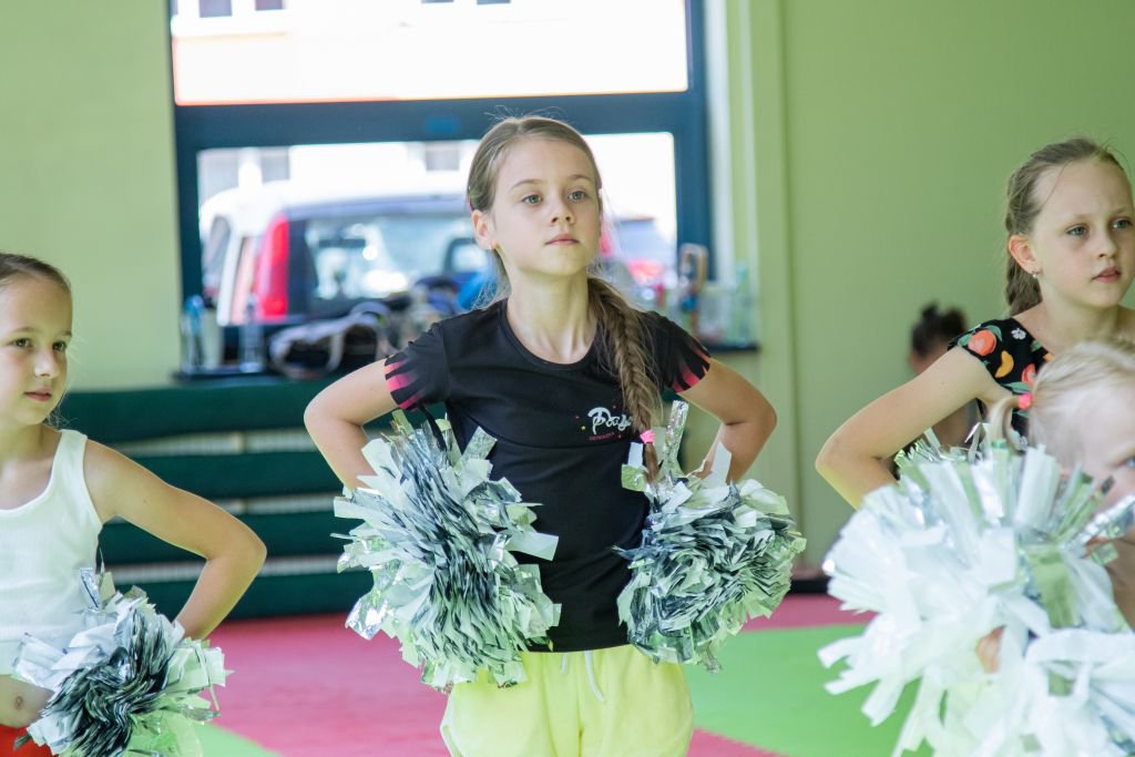 Ostrołęka: Wakacyjne zajęcia cheerleadingu dobiegły końca [15.07.2021] - zdjęcie #4 - eOstroleka.pl