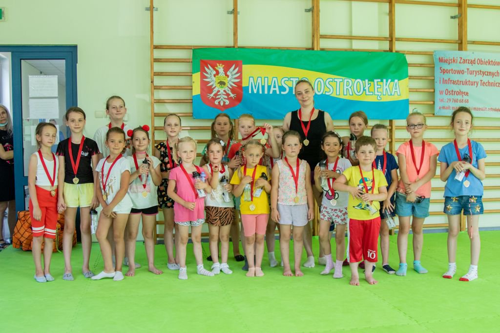 Ostrołęka: Wakacyjne zajęcia cheerleadingu dobiegły końca [15.07.2021] - zdjęcie #11 - eOstroleka.pl