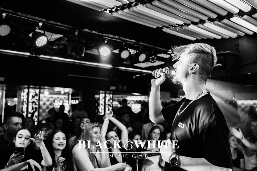 DJ SWAG w Clubie Black&White [09.07.2021] - zdjęcie #40 - eOstroleka.pl