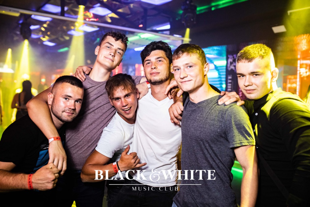 DJ SWAG w Clubie Black&White [09.07.2021] - zdjęcie #28 - eOstroleka.pl