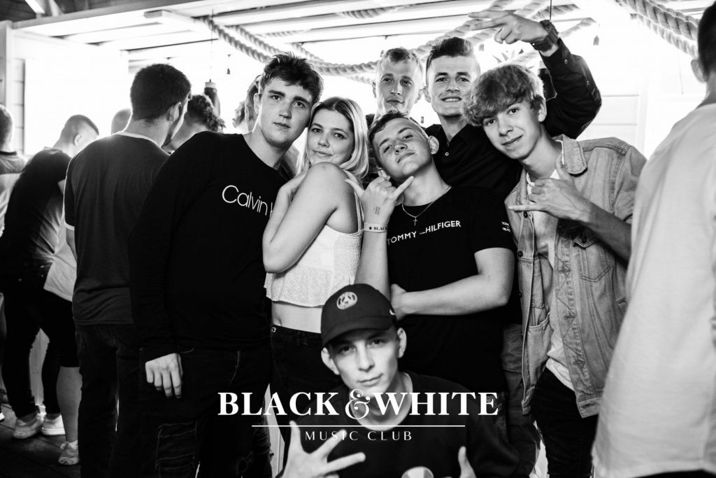 DJ SWAG w Clubie Black&White [09.07.2021] - zdjęcie #12 - eOstroleka.pl