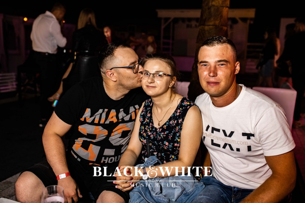 DJ SWAG w Clubie Black&White [09.07.2021] - zdjęcie #8 - eOstroleka.pl