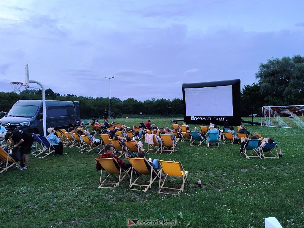 Kino letnie w Ostrołęce [17.07.2021] - zdjęcie #3 - eOstroleka.pl
