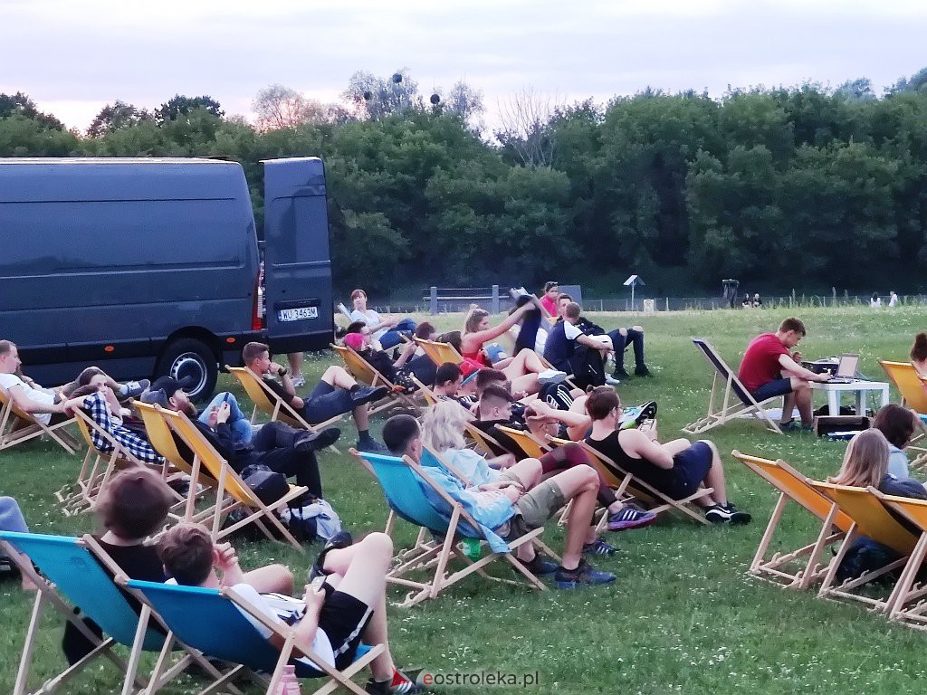 Kino letnie w Ostrołęce [17.07.2021] - zdjęcie #8 - eOstroleka.pl