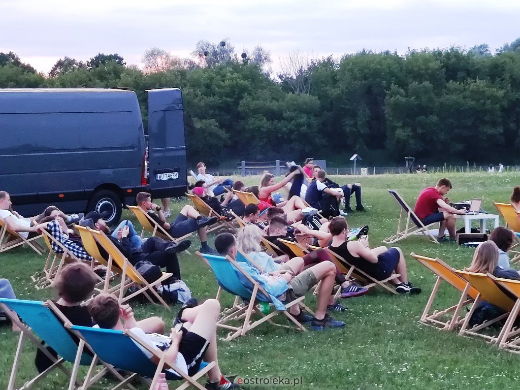 Kino letnie w Ostrołęce [17.07.2021] - zdjęcie #13 - eOstroleka.pl