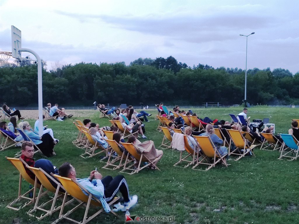 Kino letnie w Ostrołęce [17.07.2021] - zdjęcie #16 - eOstroleka.pl