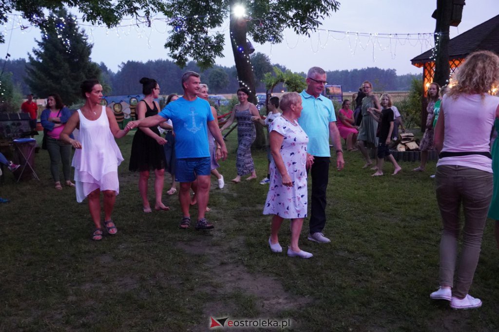 Potańcówka pod gwiazdami w Lipiance [17.07.2021] - zdjęcie #27 - eOstroleka.pl