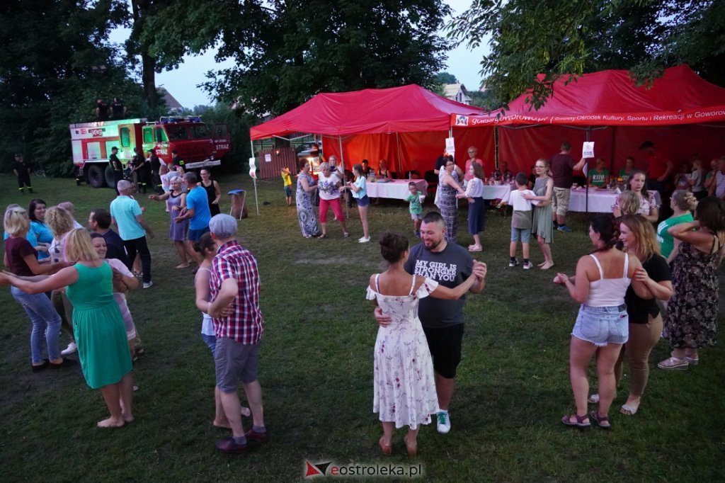 Potańcówka pod gwiazdami w Lipiance [17.07.2021] - zdjęcie #18 - eOstroleka.pl