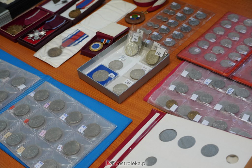 Giełda Kolekcjonerska OKK Unikat - zdjęcie #7 - eOstroleka.pl