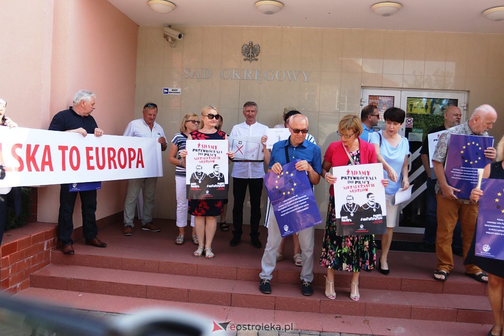 Protest sędziów w Ostrołęce [18.07.2021] - zdjęcie #9 - eOstroleka.pl
