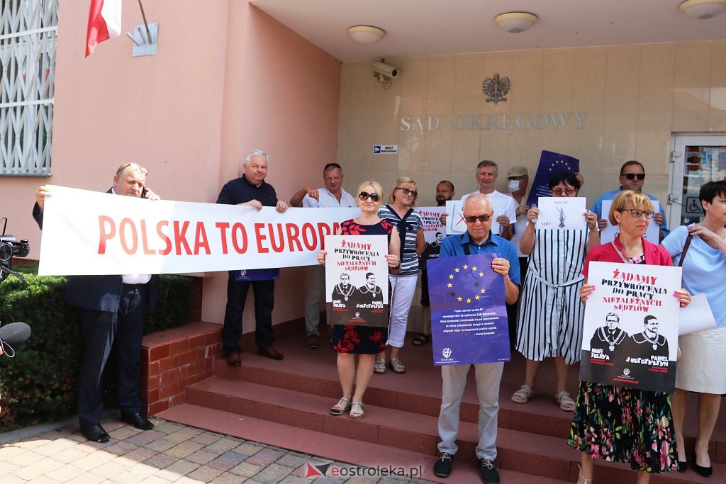 Protest sędziów w Ostrołęce [18.07.2021] - zdjęcie #21 - eOstroleka.pl