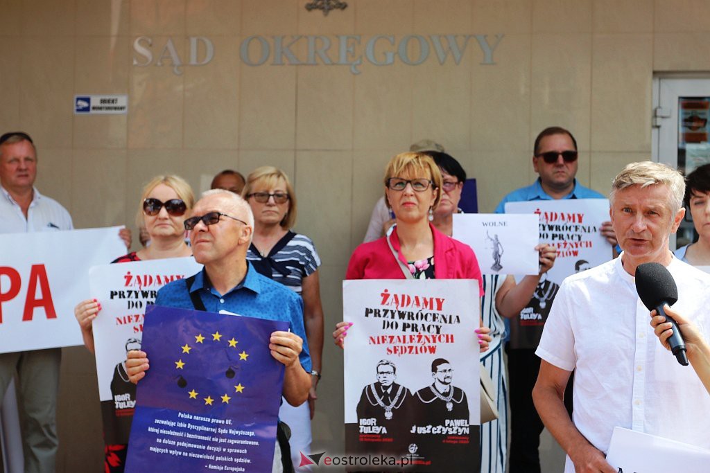 Protest sędziów w Ostrołęce [18.07.2021] - zdjęcie #21 - eOstroleka.pl