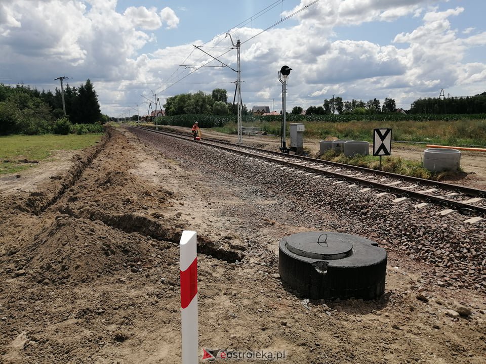 Przejazd kolejowy w Ławach już po przebudowie [20.07.2021] - zdjęcie #14 - eOstroleka.pl