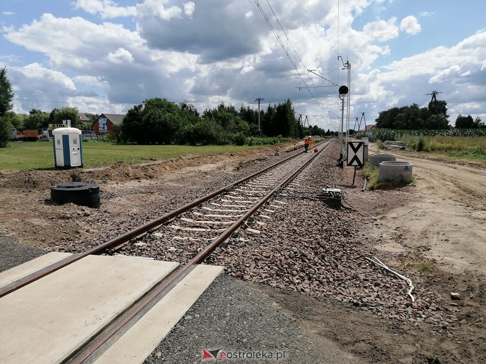 Przejazd kolejowy w Ławach już po przebudowie [20.07.2021] - zdjęcie #16 - eOstroleka.pl