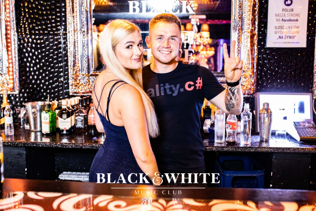 Gorąca impreza z Power Boy’em w Clubie Black&White [17.07.2021] - zdjęcie #58 - eOstroleka.pl