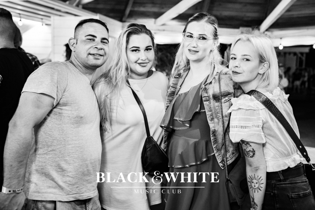 Gorąca impreza z Power Boy’em w Clubie Black&White [17.07.2021] - zdjęcie #17 - eOstroleka.pl