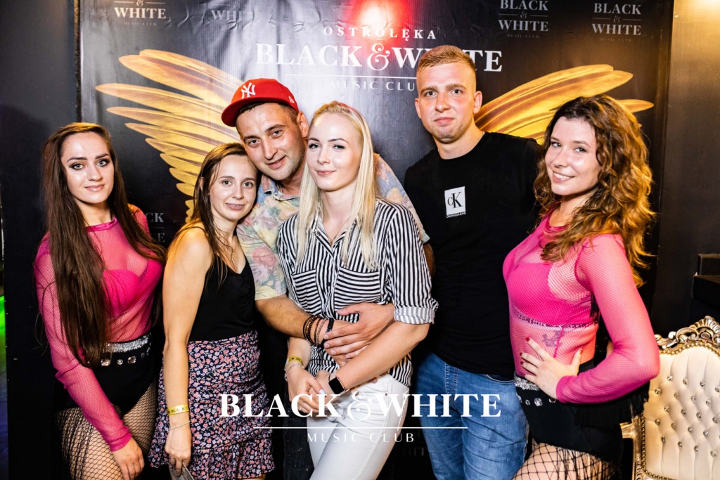 Gorąca impreza z Power Boy’em w Clubie Black&White [17.07.2021] - zdjęcie #25 - eOstroleka.pl