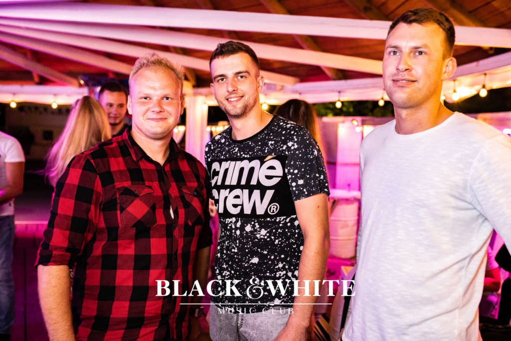 Gorąca impreza z Power Boy’em w Clubie Black&White [17.07.2021] - zdjęcie #46 - eOstroleka.pl