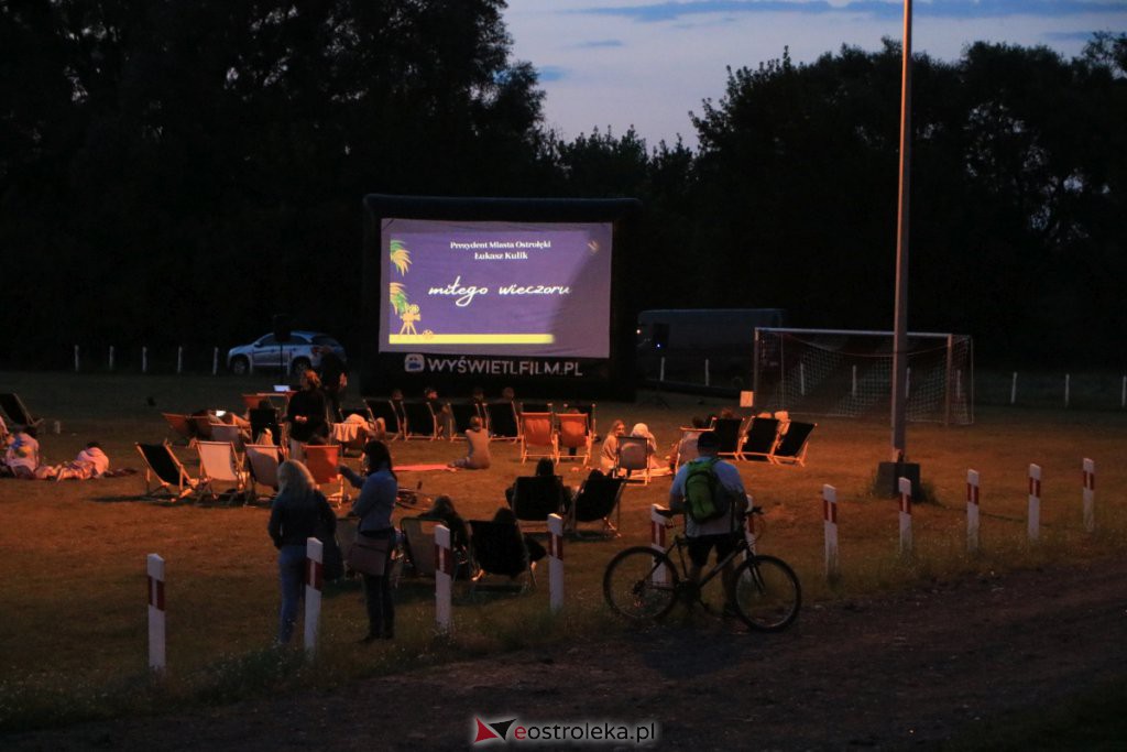 Kino plenerowe nad Narwią i film „Baby-Driver” [24.07.2021] - zdjęcie #22 - eOstroleka.pl
