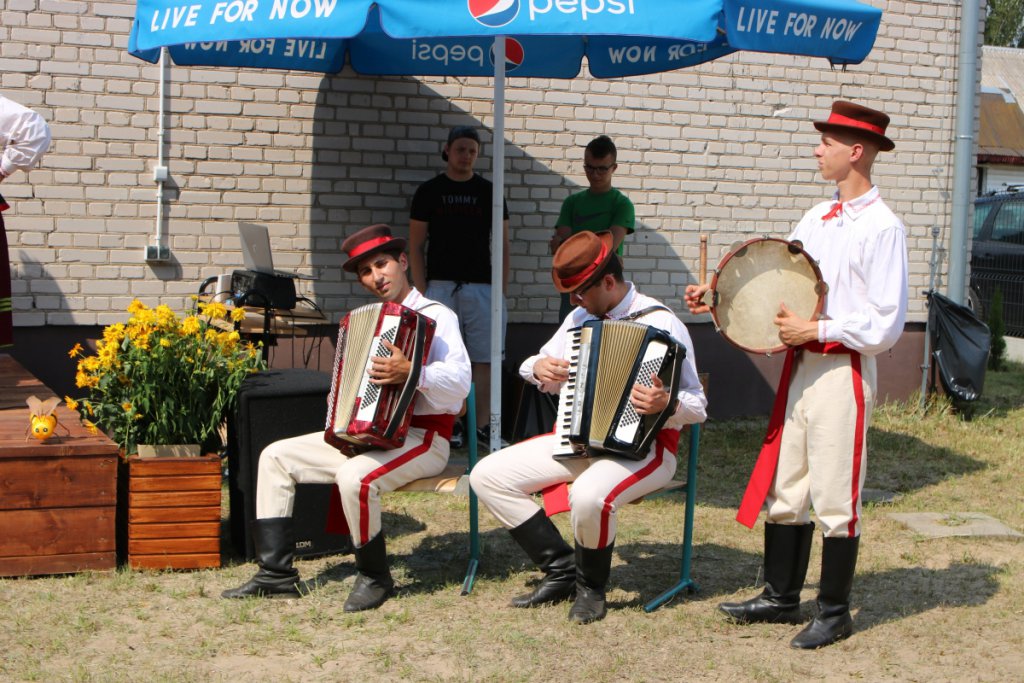 Święto Barci w Dąbrówce [25.07.2021] - zdjęcie #30 - eOstroleka.pl