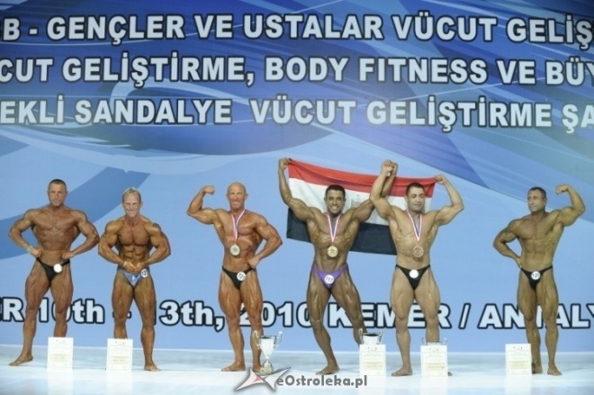Mistrzostwa Świata Juniorów i Weteranów w Kulturystyce i Fitness - Turcja (10-13.12.2010) - zdjęcie #87 - eOstroleka.pl
