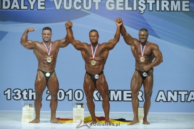 Mistrzostwa Świata Juniorów i Weteranów w Kulturystyce i Fitness - Turcja (10-13.12.2010) - zdjęcie #112 - eOstroleka.pl