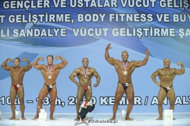 Mistrzostwa Świata Juniorów i Weteranów w Kulturystyce i Fitness - Turcja (10-13.12.2010) - zdjęcie #49 - eOstroleka.pl