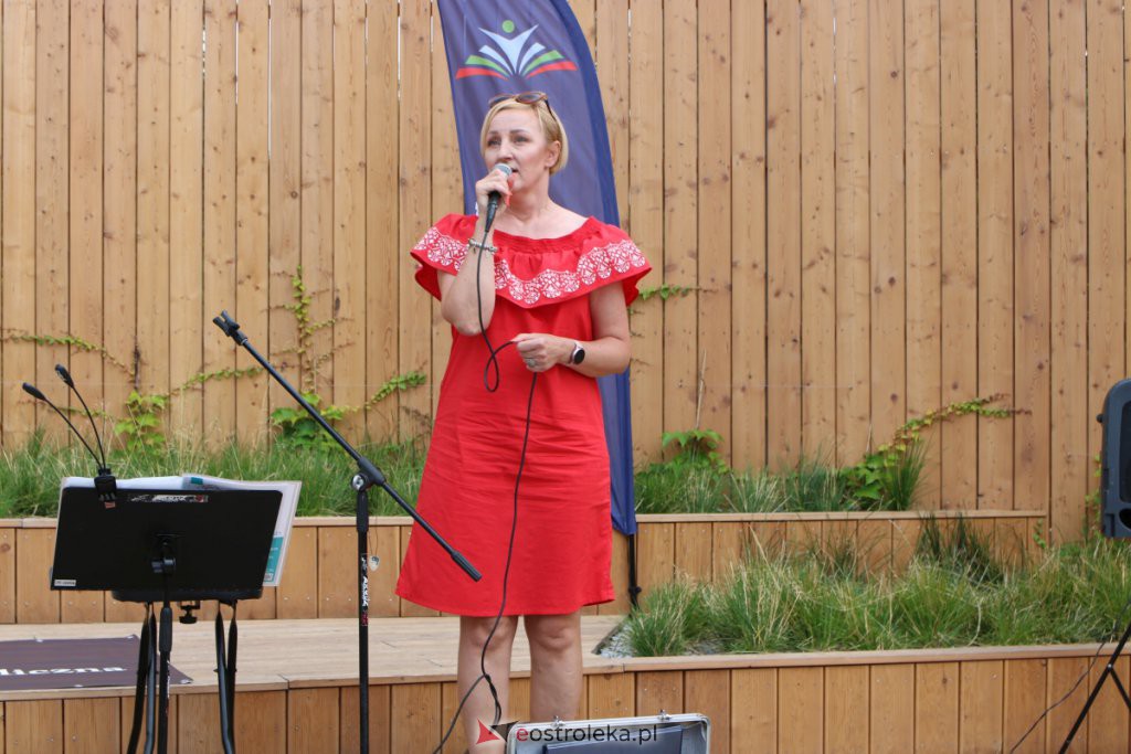 Rzekuń: Spotkania w tężni i koncert Adama Wołosza [25.07.2021] - zdjęcie #15 - eOstroleka.pl