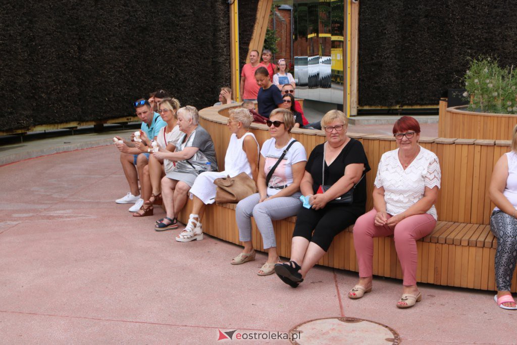 Rzekuń: Spotkania w tężni i koncert Adama Wołosza [25.07.2021] - zdjęcie #3 - eOstroleka.pl