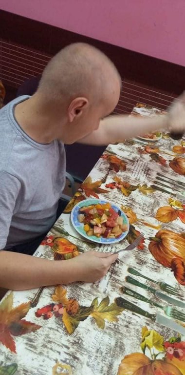 Kolejny trening kulinarny w ŚDS w Czarnowie  - zdjęcie #14 - eOstroleka.pl