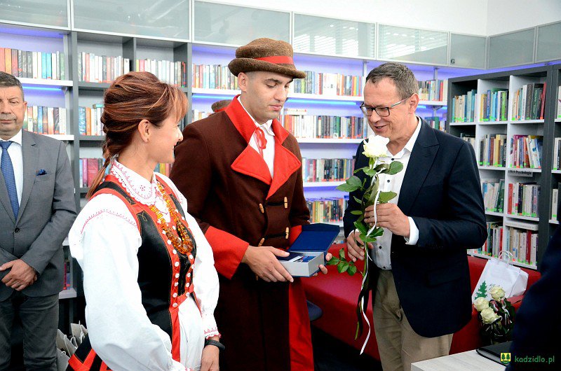 Medale „Pro Masovia” i „Gloria Artis” dla zasłużonych mieszkańców Kadzidła i zespołu Kurpianka [26.07.2021] - zdjęcie #19 - eOstroleka.pl