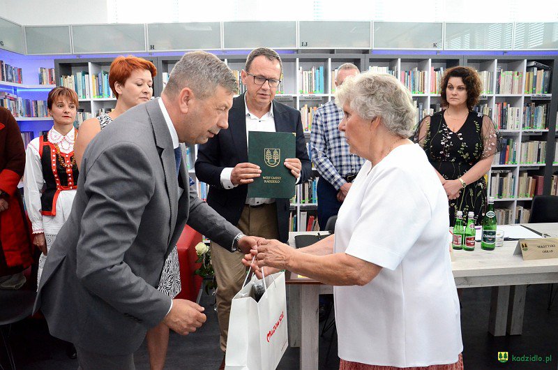 Medale „Pro Masovia” i „Gloria Artis” dla zasłużonych mieszkańców Kadzidła i zespołu Kurpianka [26.07.2021] - zdjęcie #29 - eOstroleka.pl