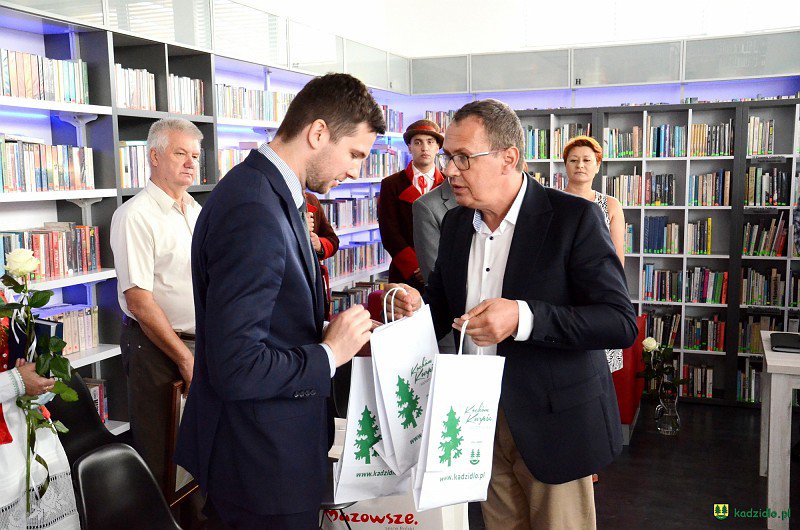 Medale „Pro Masovia” i „Gloria Artis” dla zasłużonych mieszkańców Kadzidła i zespołu Kurpianka [26.07.2021] - zdjęcie #2 - eOstroleka.pl